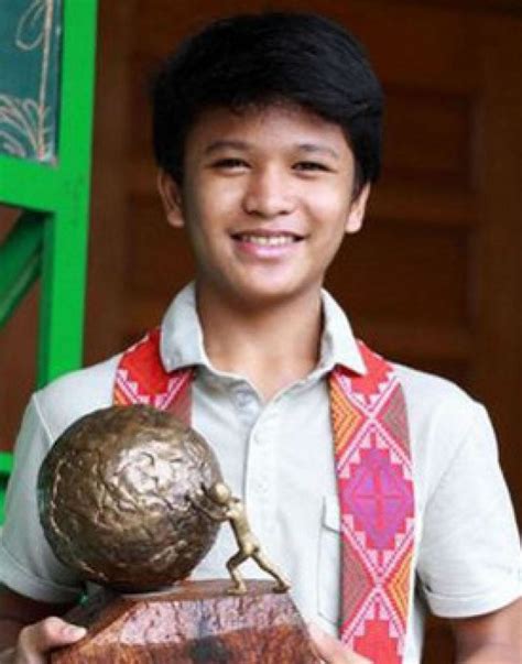 Kesz Valdez .